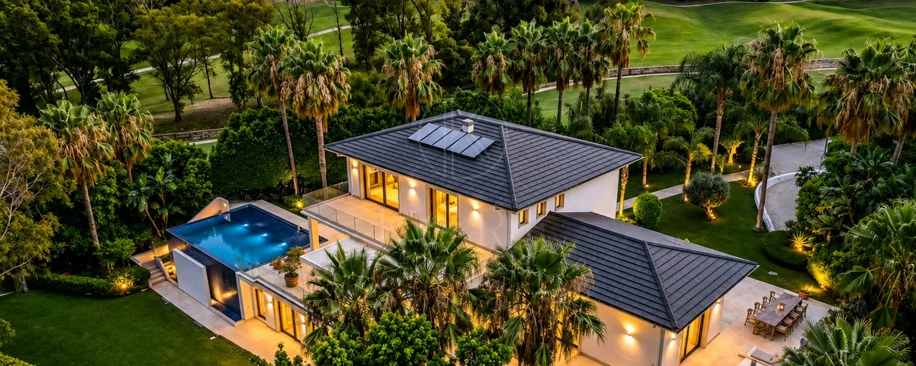 Villa Maria - An Extraordinary Frontline Golf Estate