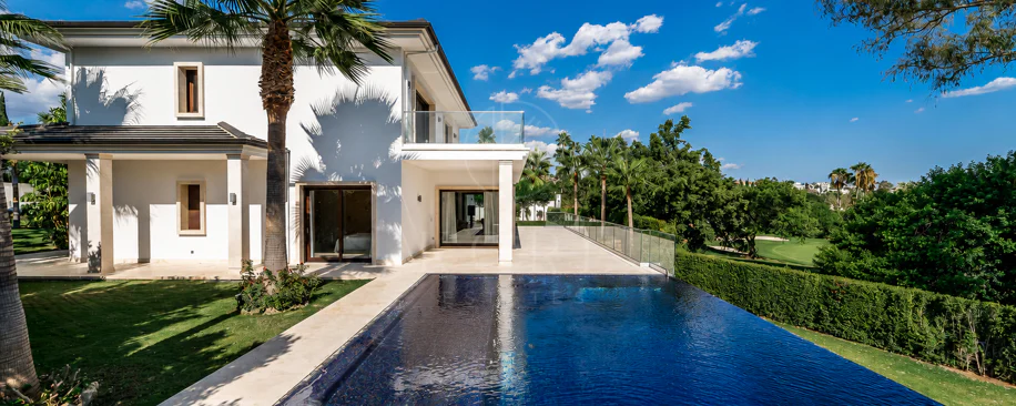 Villa Maria - An Extraordinary Frontline Golf Estate