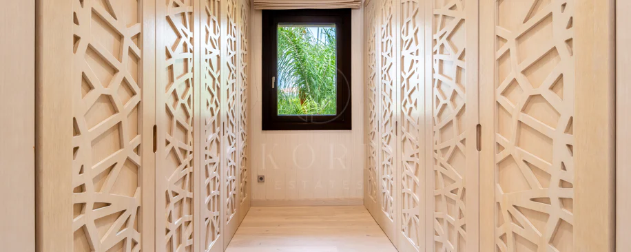Villa Maria - An Extraordinary Frontline Golf Estate