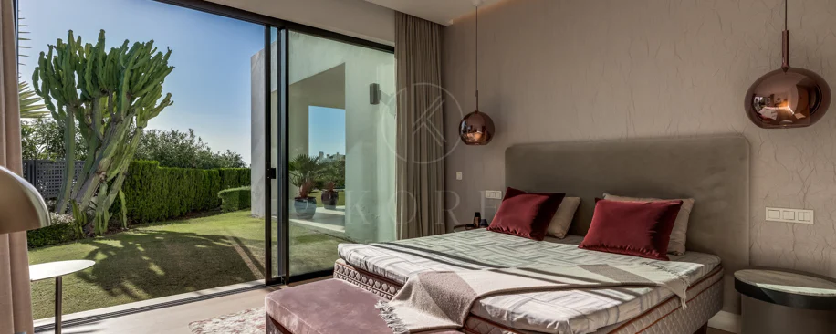 Villa for sale in Marbella Golden Mile