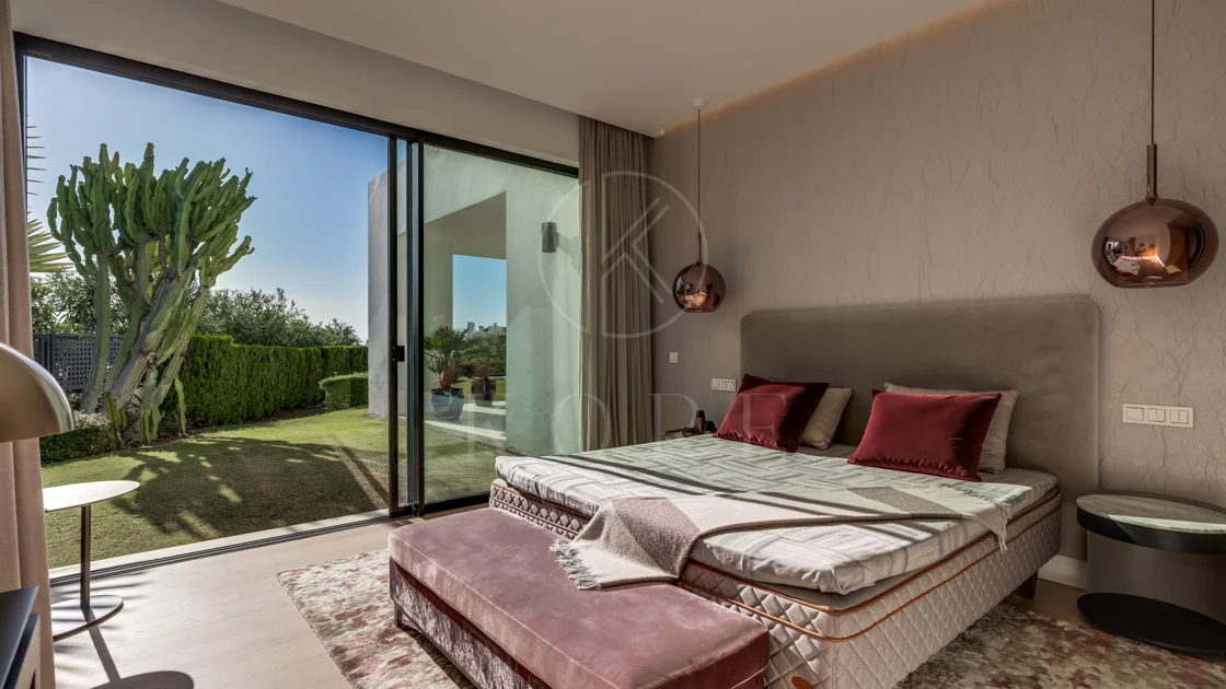 Villa for sale in Marbella Golden Mile