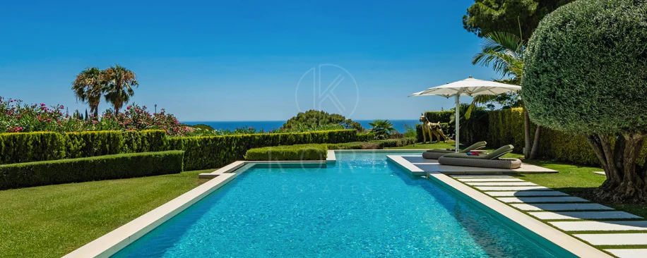 Villa for sale in Marbella Golden Mile