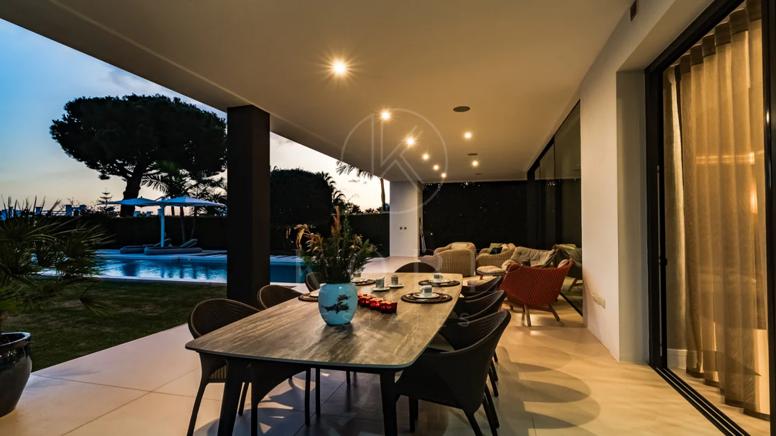 Villa for sale in Marbella Golden Mile