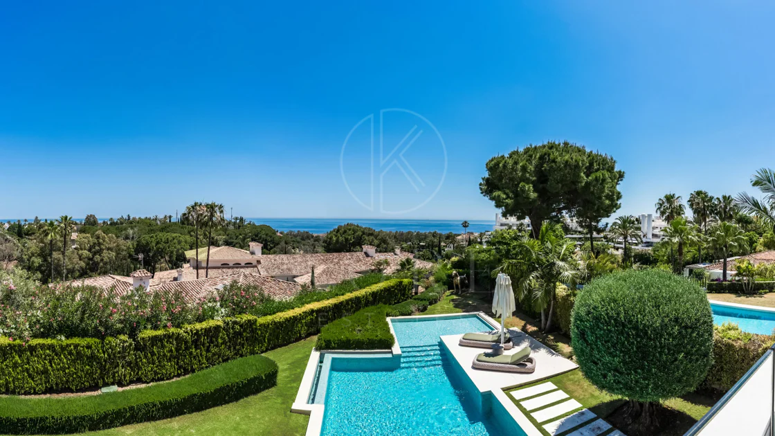 Villa for sale in Marbella Golden Mile