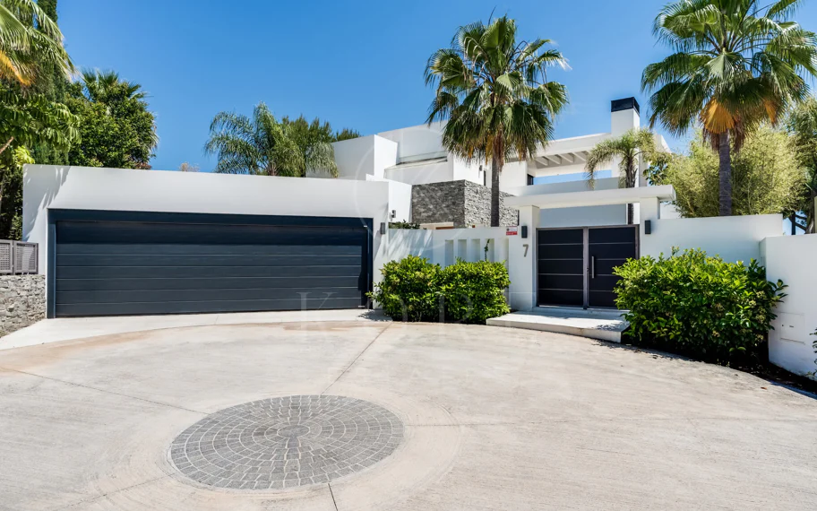 Villa en venta en Marbella Golden Mile