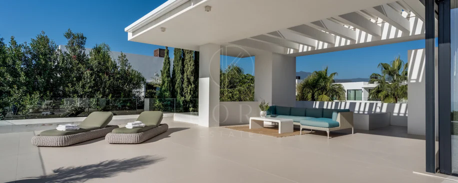 Villa for sale in Marbella Golden Mile