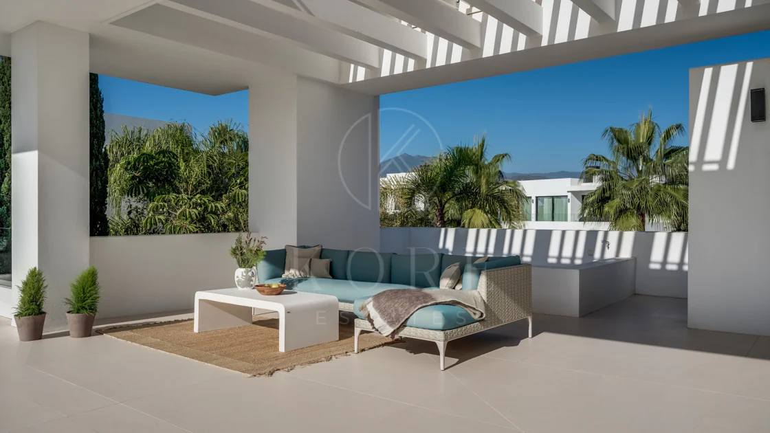 Villa for sale in Marbella Golden Mile