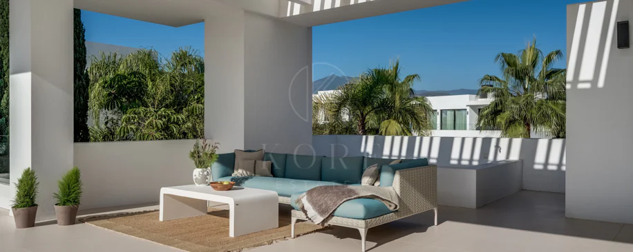Villa for sale in Marbella Golden Mile