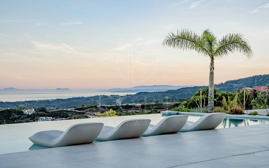Bienvenido a La Isabella, la joya de la corona de Marbella Club Golf Resort.