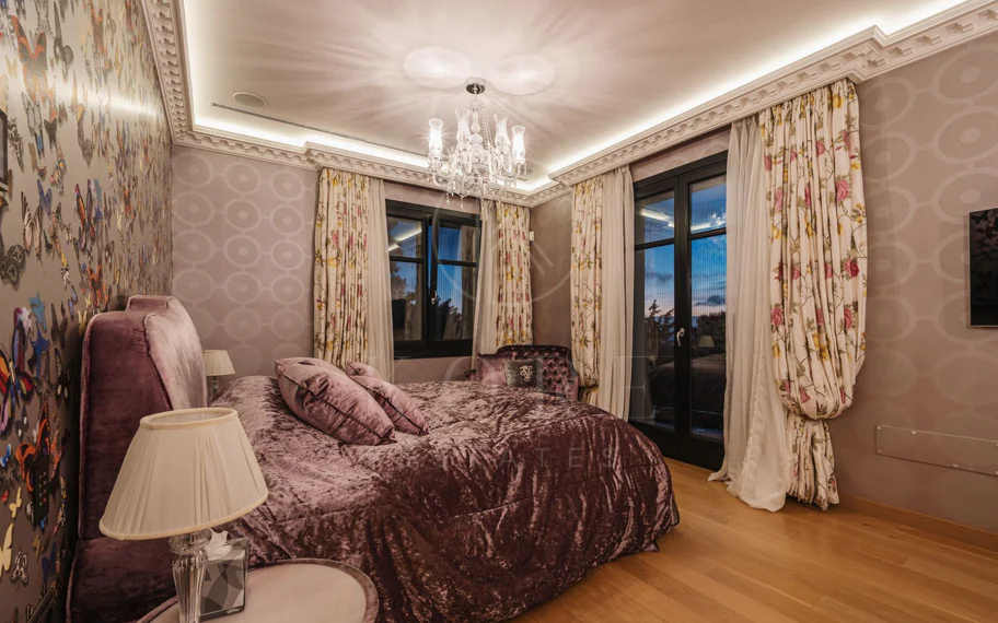 Villa en venta en Hacienda las Chapas, Marbella Este