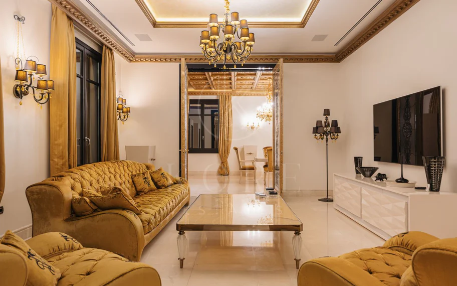 Villa en venta en Hacienda las Chapas, Marbella Este
