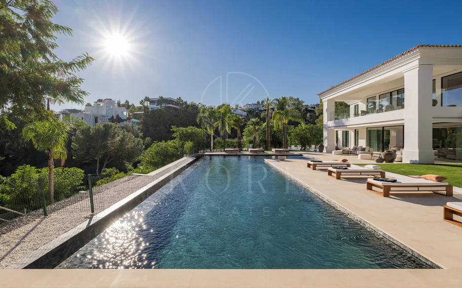 Villa en venta en La Quinta, Benahavis