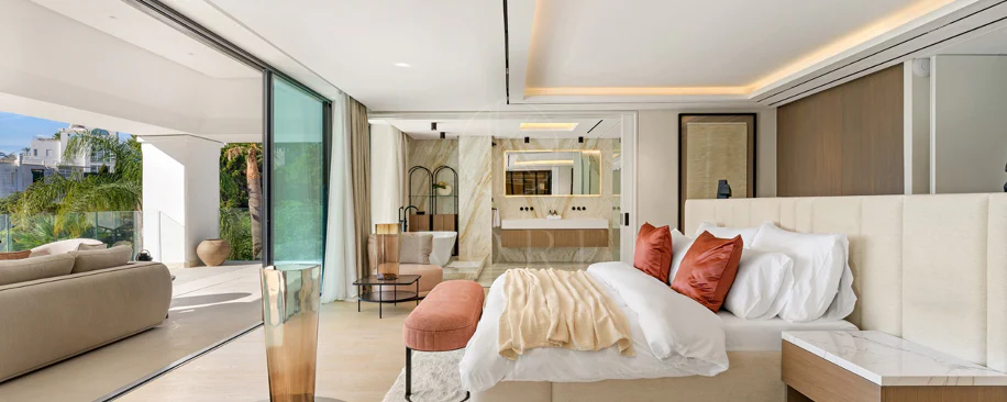 Villa for sale in La Quinta, Benahavis