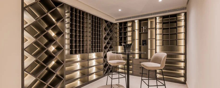 Villa for sale in La Quinta, Benahavis