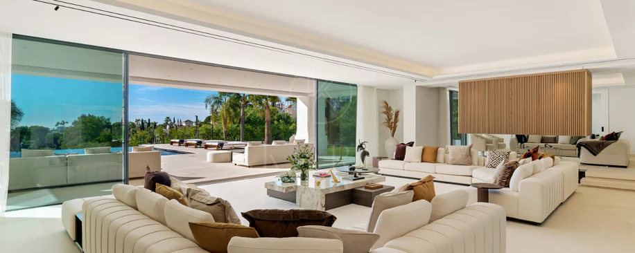 Villa for sale in La Quinta, Benahavis