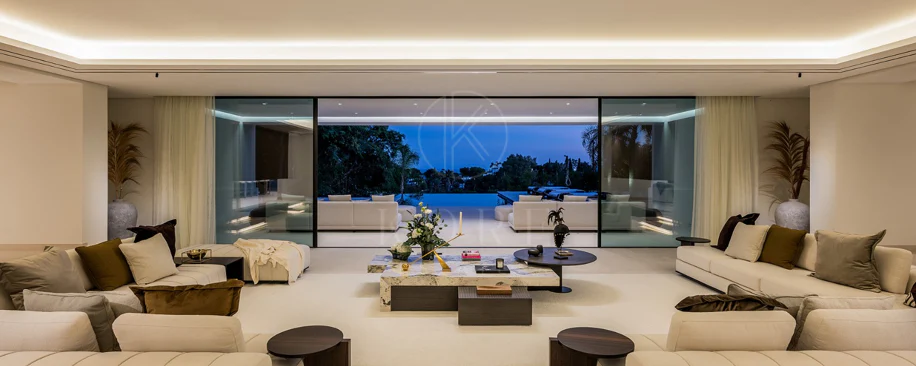 Villa for sale in La Quinta, Benahavis