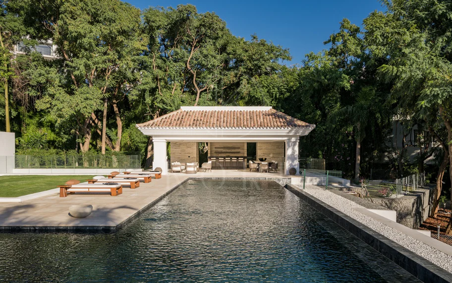 Villa en venta en La Quinta, Benahavis