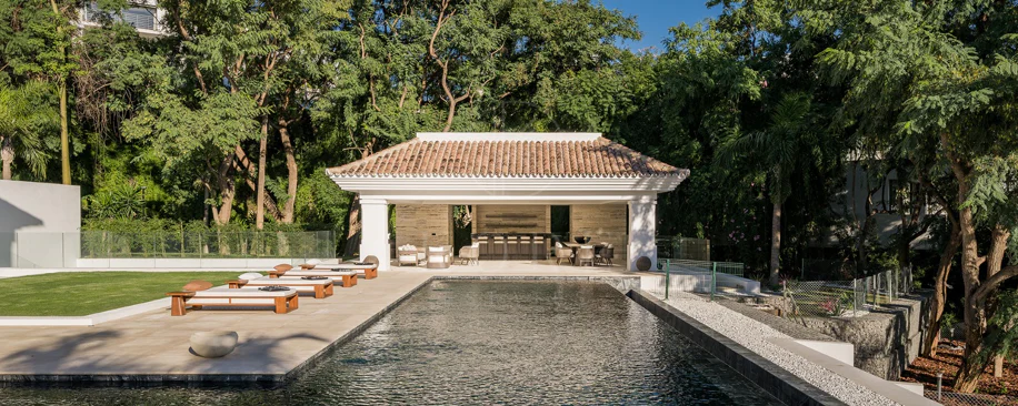 Villa for sale in La Quinta, Benahavis