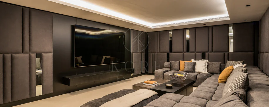 Villa for sale in La Quinta, Benahavis