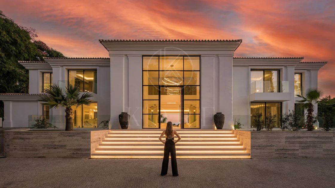 Villa for sale in La Quinta, Benahavis