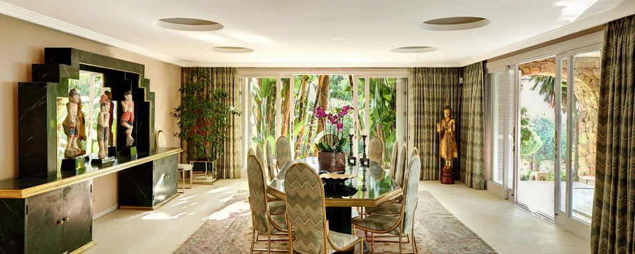 Villa for sale in Rio Real Golf, Marbella East