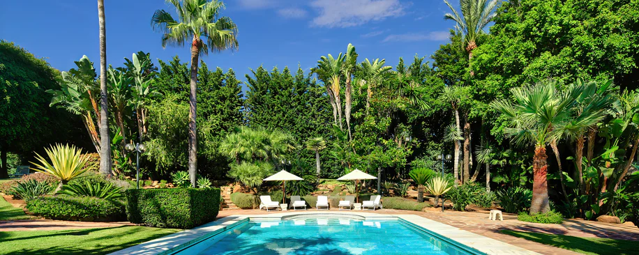 Villa for sale in Rio Real Golf, Marbella East