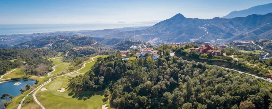 Villa for sale in La Zagaleta, Benahavis