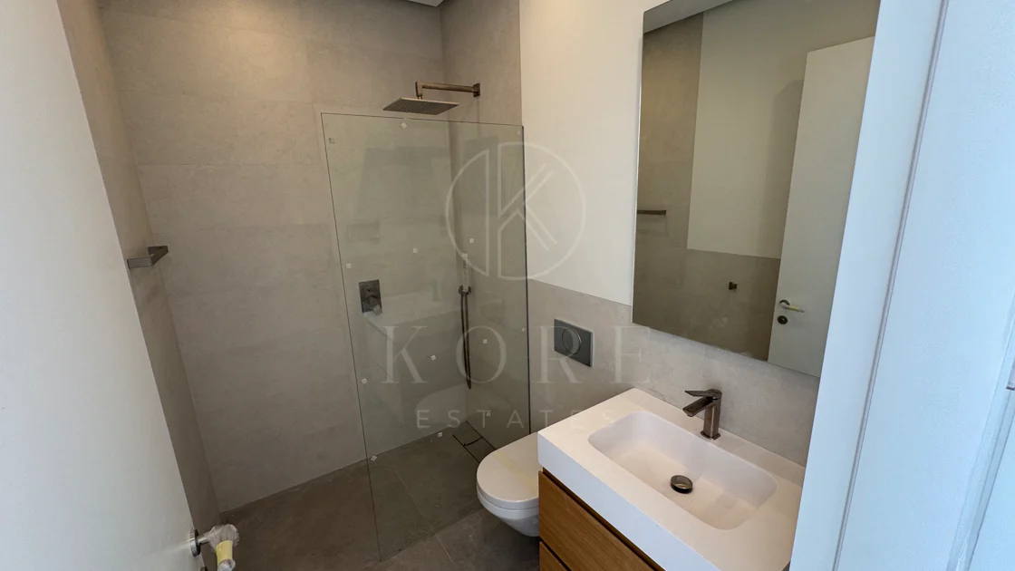 Villa en venta en Los Arqueros, Benahavis