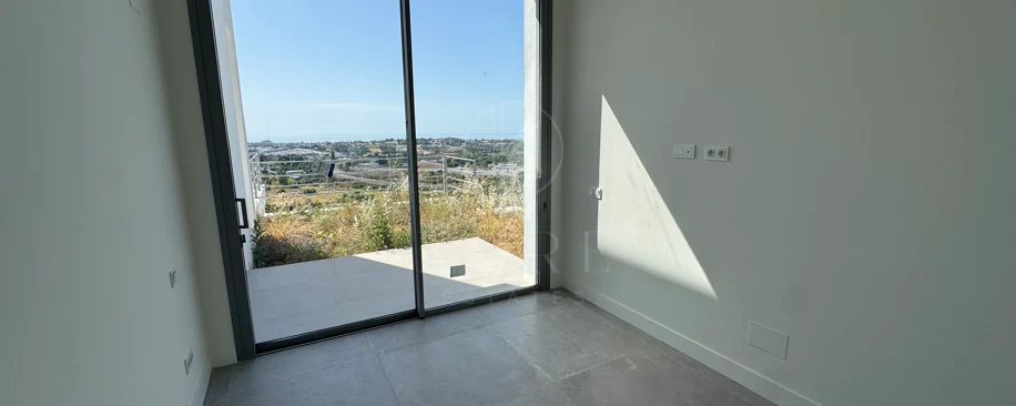 Villa en venta en Los Arqueros, Benahavis