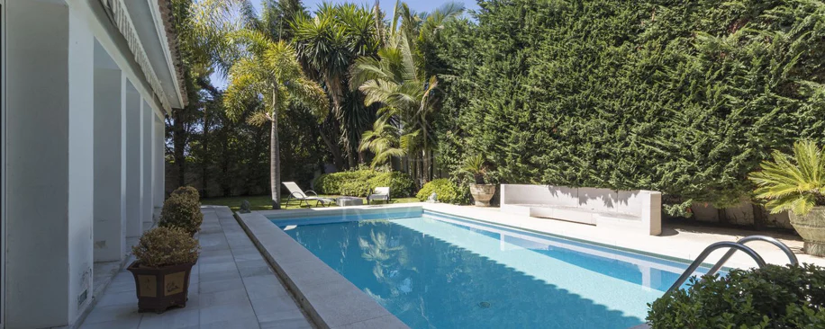 Villa for sale in Los Monteros, Marbella East