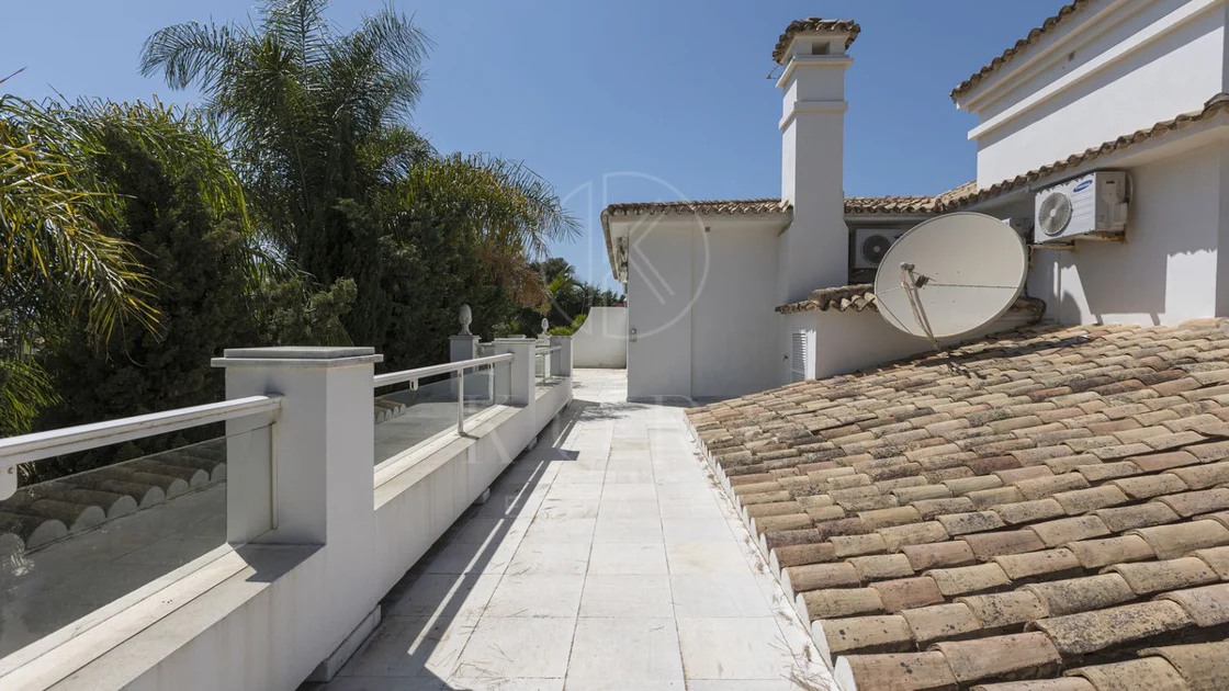 Villa for sale in Los Monteros, Marbella East