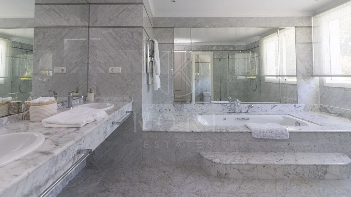 Villa for sale in Los Monteros, Marbella East