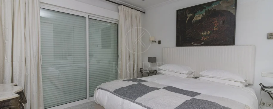 Villa for sale in Los Monteros, Marbella East
