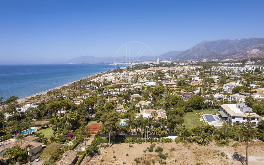 Villa en venta en Los Monteros, Marbella Este