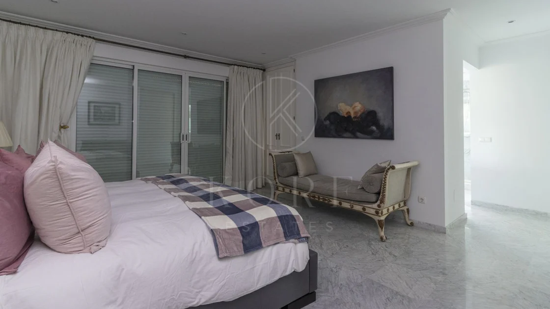 Villa for sale in Los Monteros, Marbella East