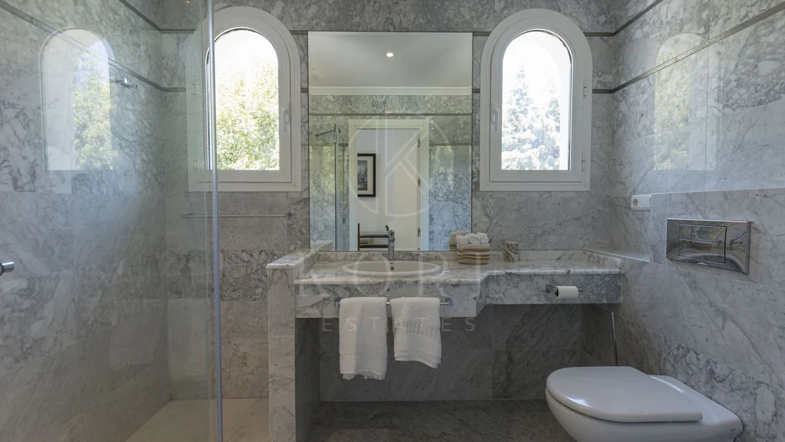 Villa for sale in Los Monteros, Marbella East