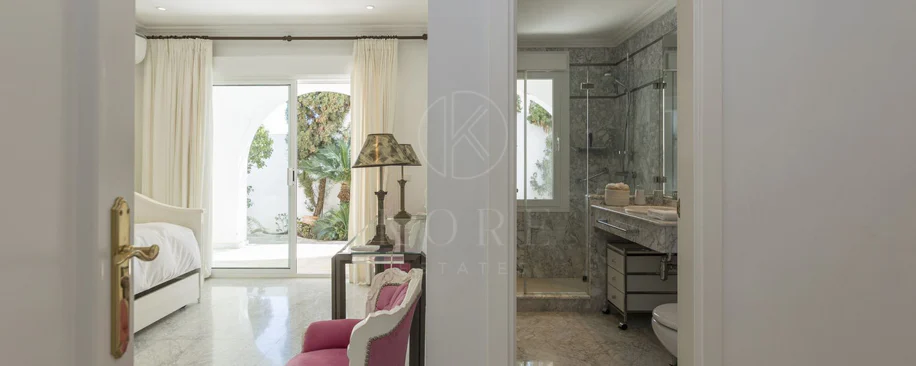 Villa for sale in Los Monteros, Marbella East