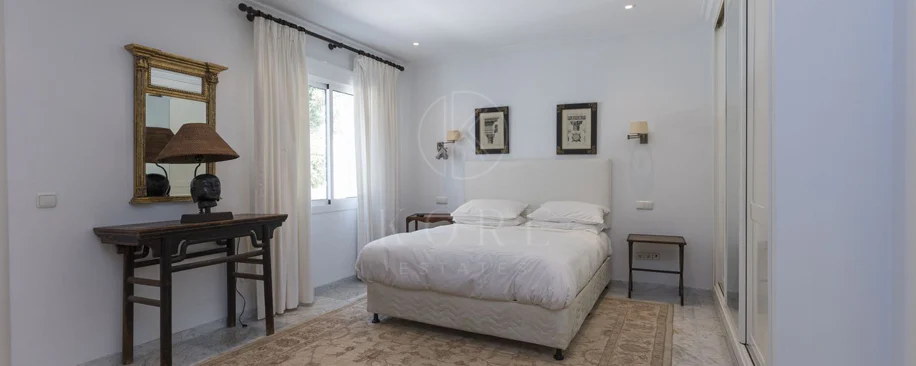 Villa for sale in Los Monteros, Marbella East