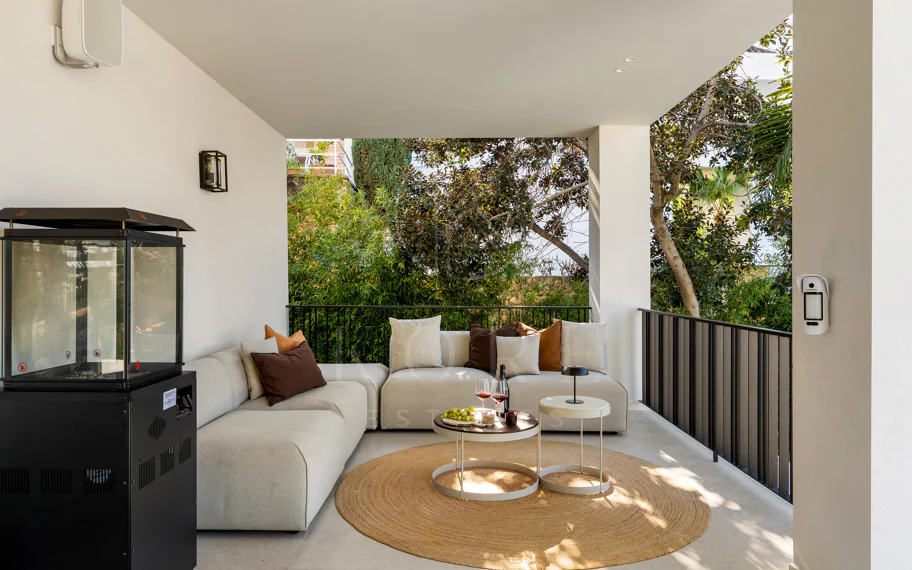 Villa en venta en Los Naranjos, Marbella