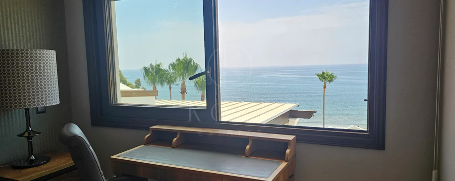  Estepona – Luxury Duplex Penthouse with Private Rooftop Solarium and open sea views