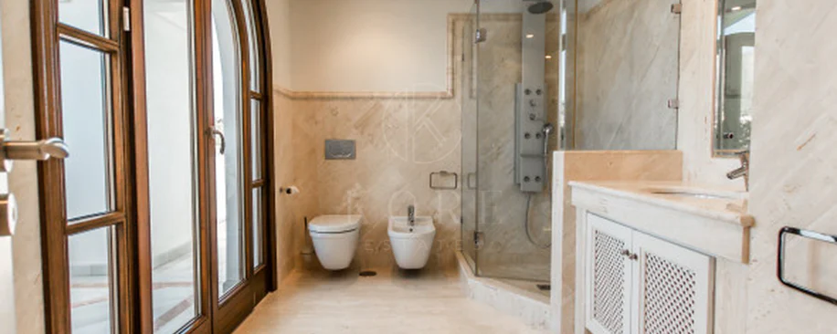  Estepona – Luxury Duplex Penthouse with Private Rooftop Solarium and open sea views