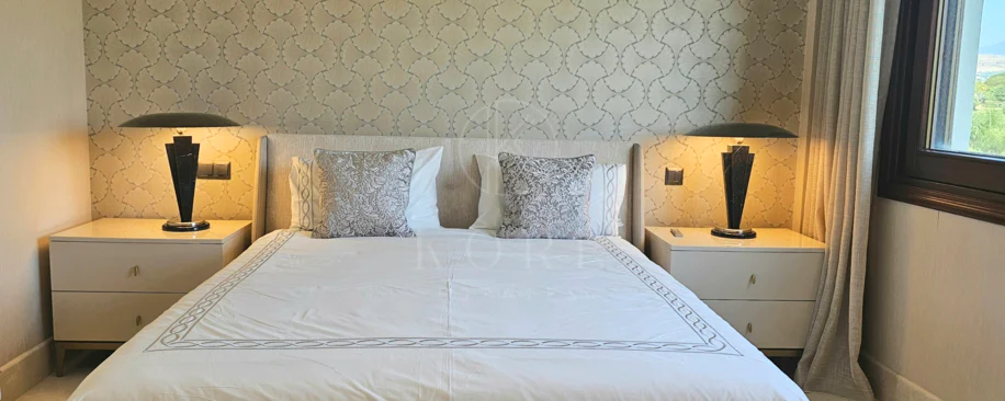  Estepona – Luxury Duplex Penthouse with Private Rooftop Solarium and open sea views