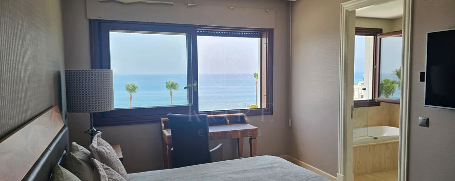  Estepona – Luxury Duplex Penthouse with Private Rooftop Solarium and open sea views