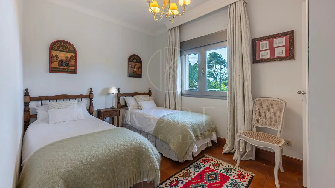 Villa for sale in Los Monteros Playa, Marbella East