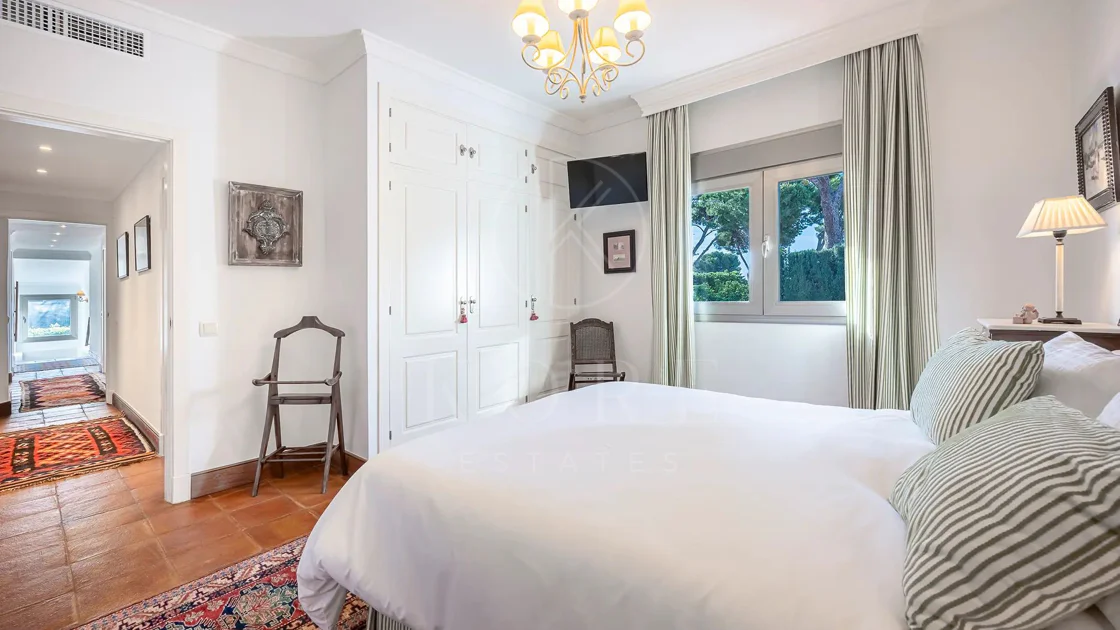 Villa for sale in Los Monteros Playa, Marbella East