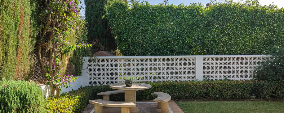 Villa for sale in Los Monteros Playa, Marbella East