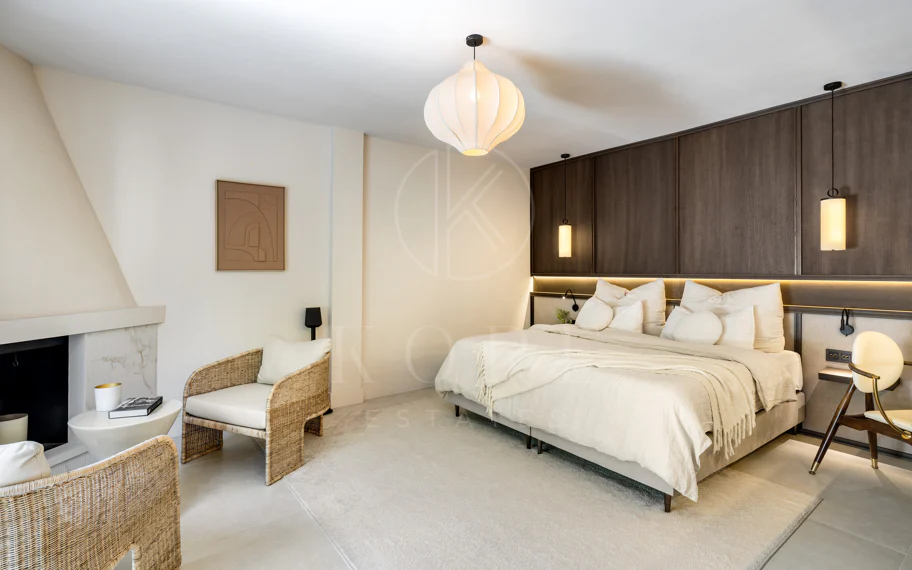 Villa Japandi Moderna con Piscina y Jardín Privado en Nueva Andalucía