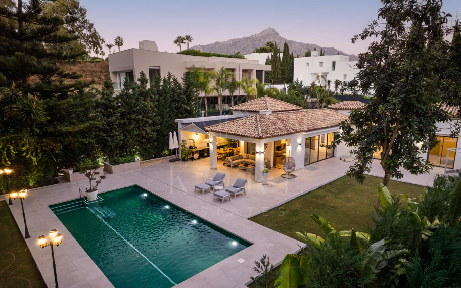 Elegante villa contemporánea en la prestigiosa La Cerquilla, Nueva Andalucía