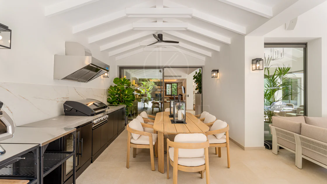 Elegante villa contemporánea en la prestigiosa La Cerquilla, Nueva Andalucía