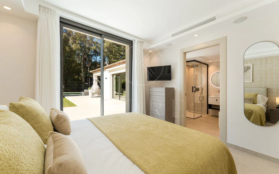 Elegante villa contemporánea en la prestigiosa La Cerquilla, Nueva Andalucía